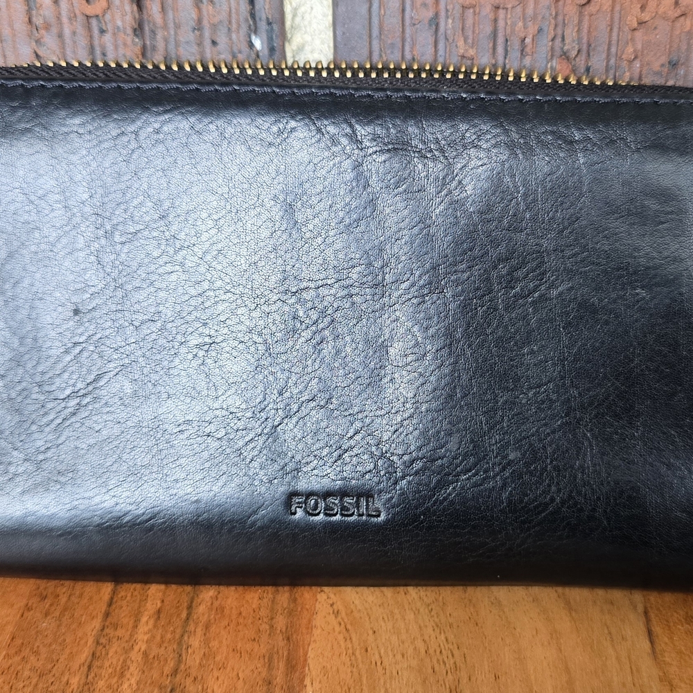 Fossil Black Leather Toiletry Bag